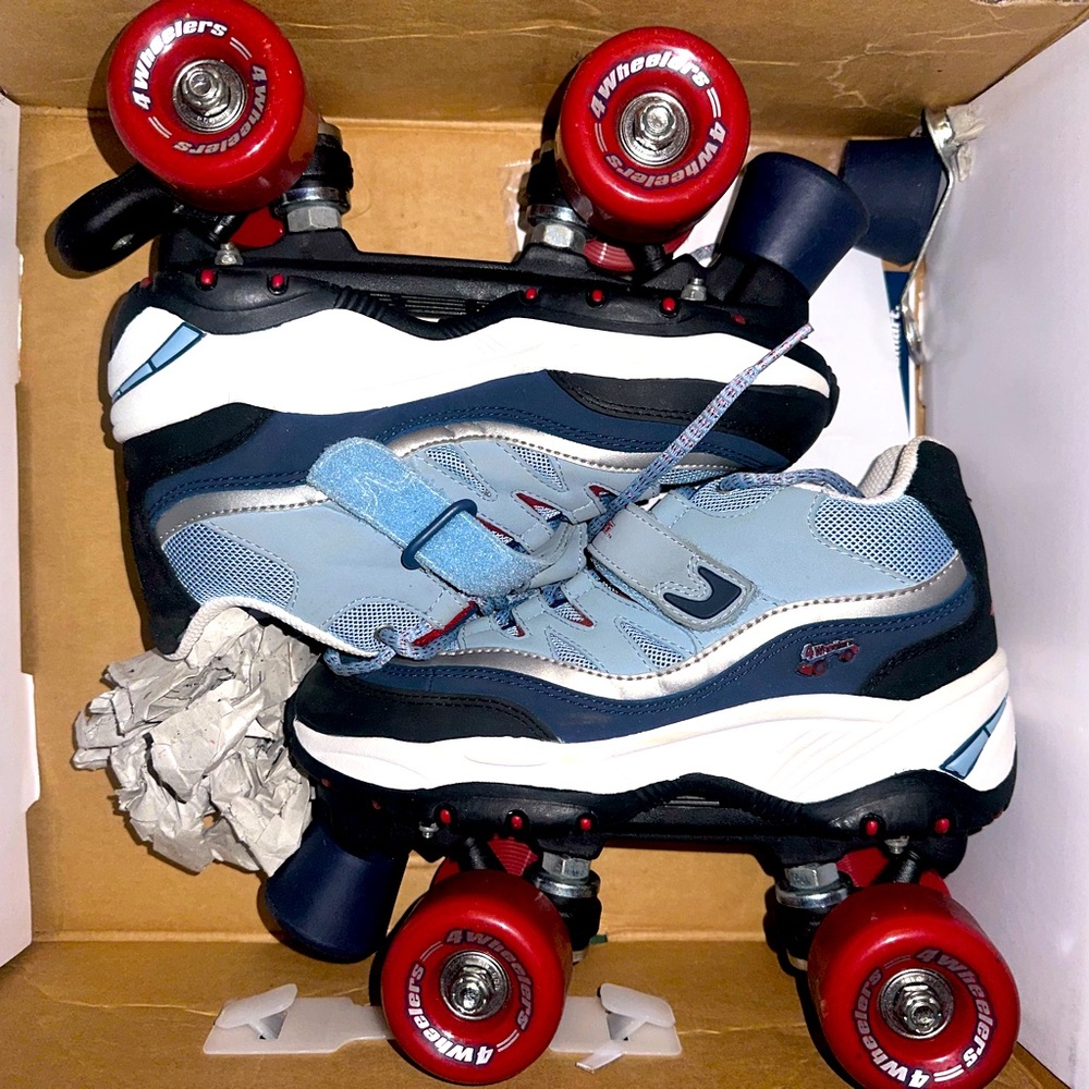 Vintage 4 wheel skates